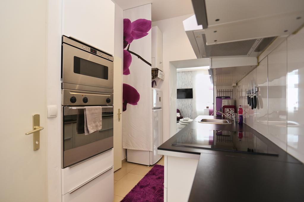 Bilici Gmbh * Wien